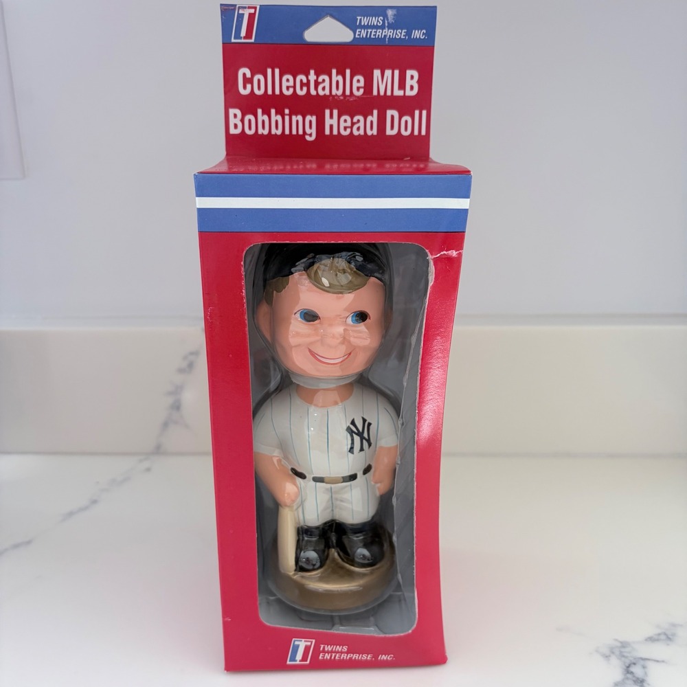 New York Yankees MLB Bobblehead Doll Twins Enterprise Vintage Style Nodder New